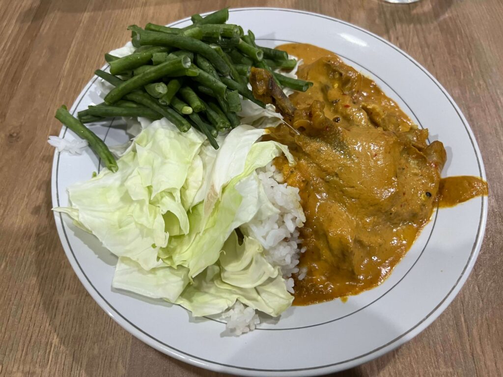 What is the Indonesian dish 'Ayam Gulai'?