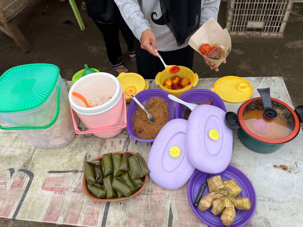 What is the Indonesian dish 'Nasi Uduk'?