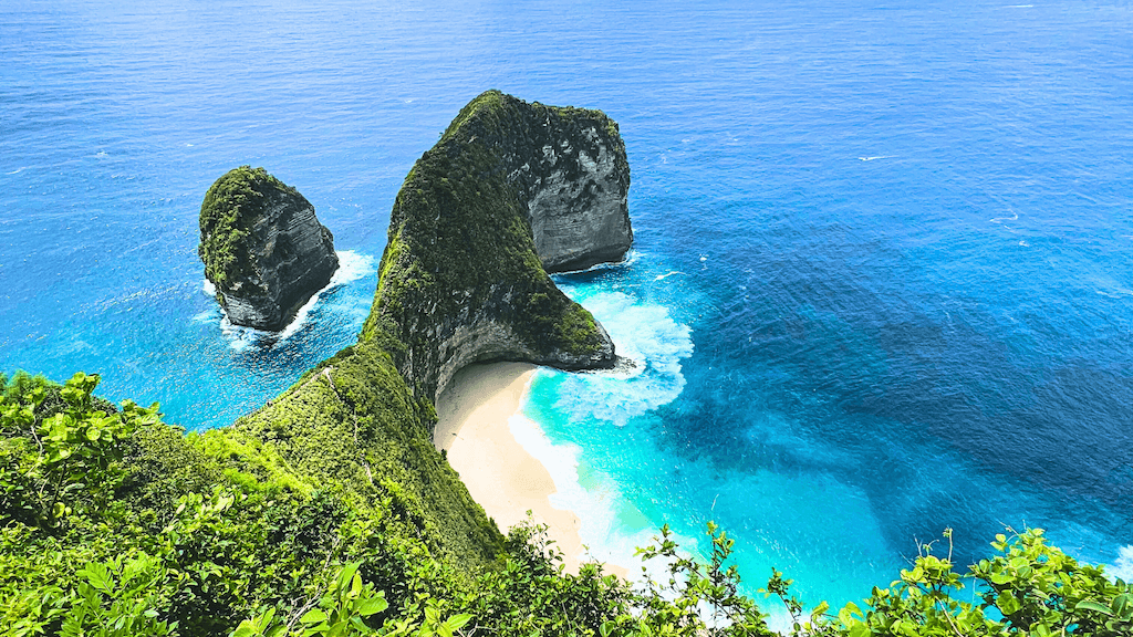 Nusa Penida Island | Bali, Indonesia Tourist Scenery