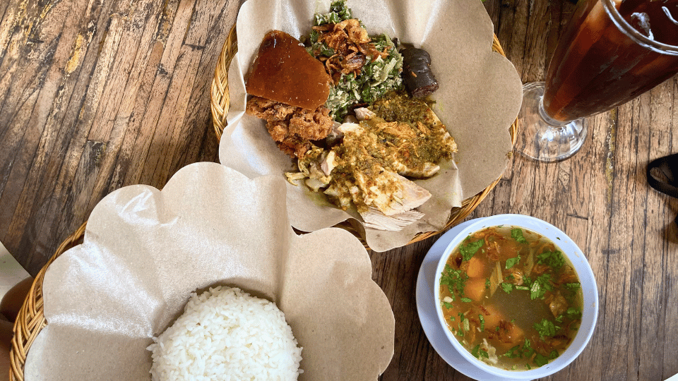 Babi Guling Special | Warung Babi Guling Ibu Oka Bali Ubud Local Restaurant