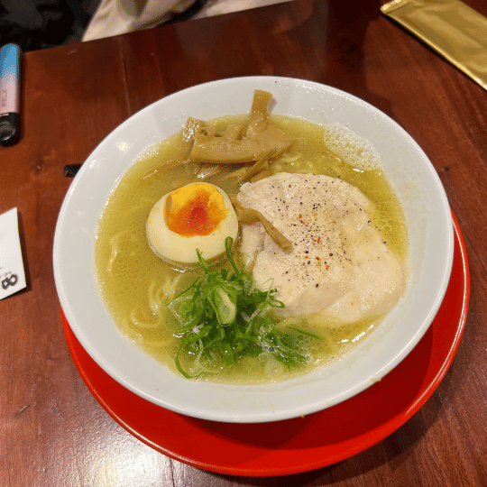Truffle-scented Chicken Paitan Ramen | EIGHT MAN Jakarta Senayan Area Ramen & Izakaya