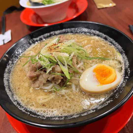 Tonkotsu Shoyu Beef Ramen | EIGHT MAN Jakarta Senayan Area Ramen & Izakaya