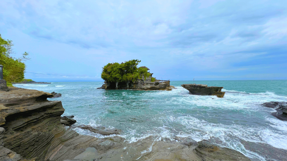 Be careful as you can only cross at low tide | Tanah Lot Temple, Bali, Indonesia