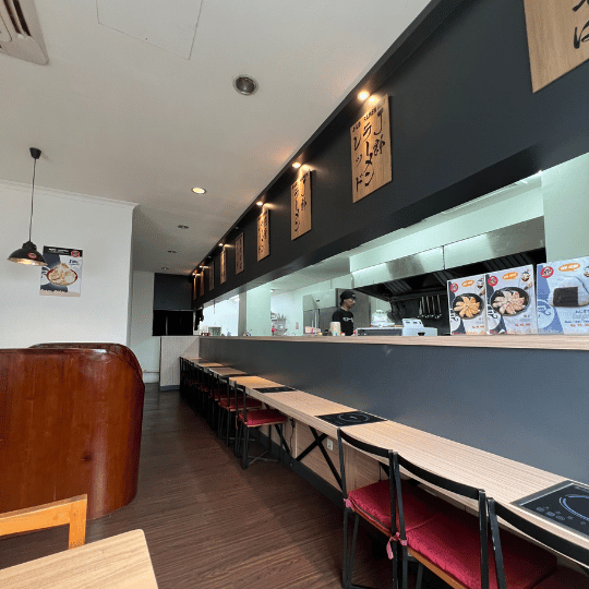 Counter seats also available | Jakarta Blok M Ramen Fujiyama 55